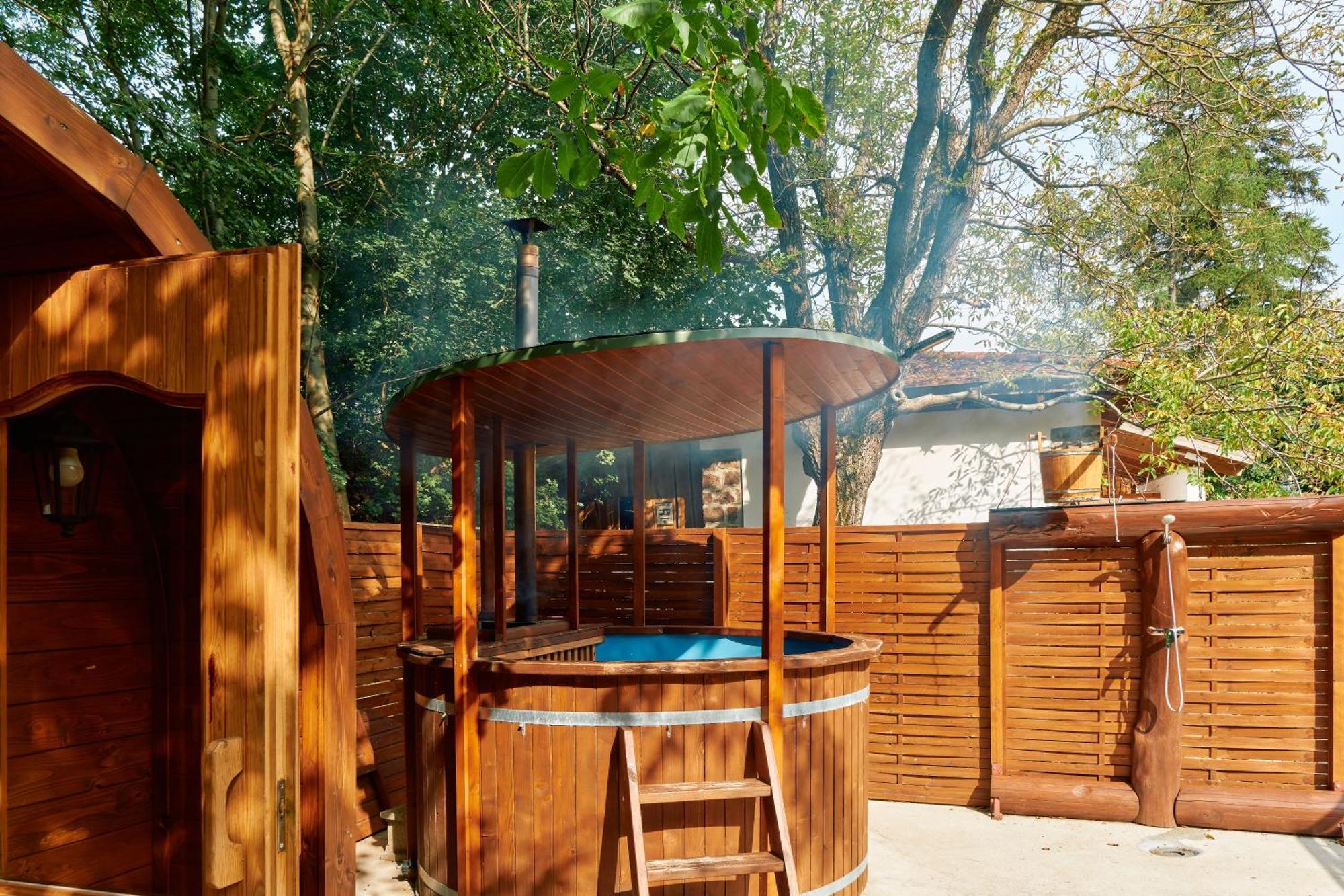 Oeko-Park Panzio, Kemping Es Rendezvenykoezpont Szarvaskő Exterior foto