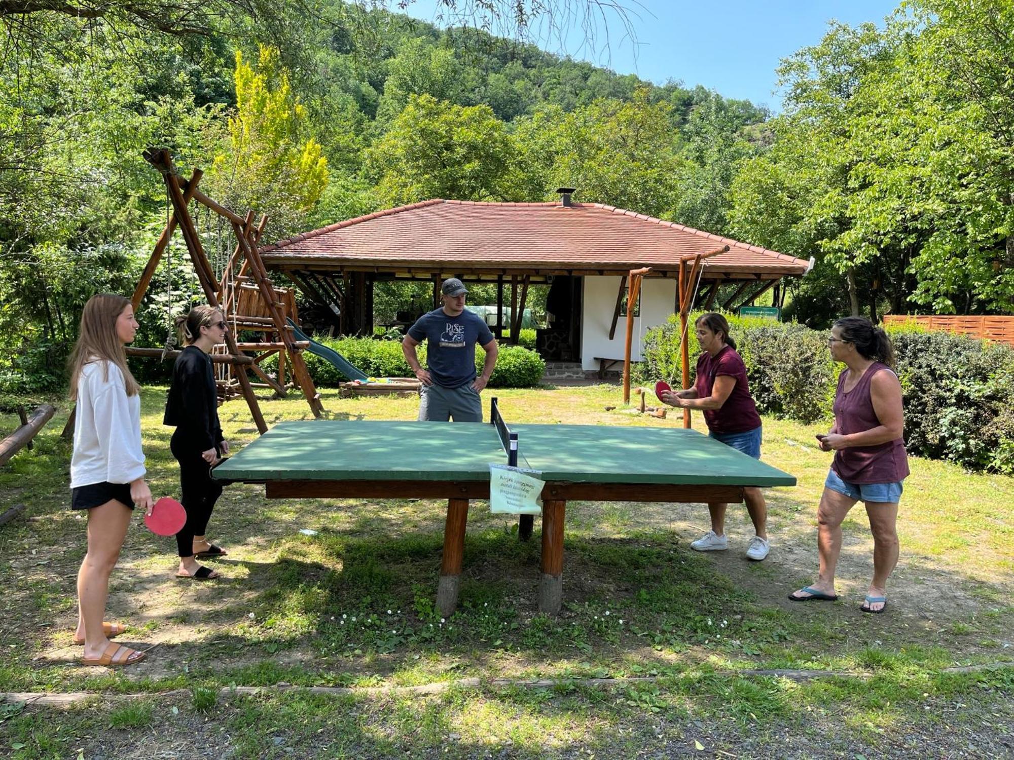 Oeko-Park Panzio, Kemping Es Rendezvenykoezpont Szarvaskő Exterior foto