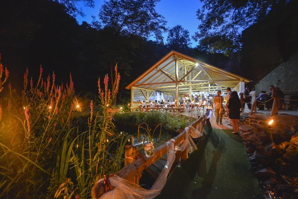 Oeko-Park Panzio, Kemping Es Rendezvenykoezpont Szarvaskő Exterior foto